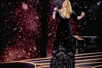 'Họa mi nước Anh' Adele diện đầm của Công Trí diễn trong hai đêm concert Munich