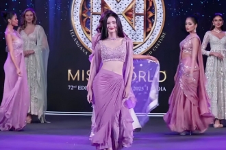 Hoa hậu Ý Nhi thi Top Model ở Miss World lần thứ 72